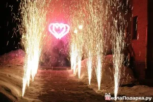 Що подарувати подрузі на весілля оригінальні і незвичайні ідеї (подарувати) Що подарувати подрузі на весілля оригінальні і незвичайні ідеї