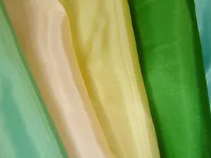 Ацетат і триацетат фото ацетату, достоїнства і недоліки ацетатних тканин, використання ацетату, (ацетат) Ацетат і триацетат фото ацетату, достоїнства і недоліки ацетатних тканин, використання ацетату,