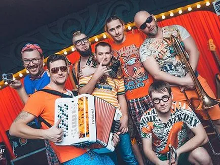 Антон салакаев, «волга-волга» «ми не тупа кавер-група, яка катається по корпоративах» (салакаев) Антон салакаев, «волга-волга» «ми не тупа кавер-група, яка катається по корпоративах»