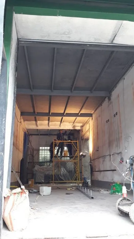 Антресольний поверх другий світло міжповерхове перекриття (АІІІ номінальним діаметром) Антресольний поверх другий світло міжповерхове перекриття