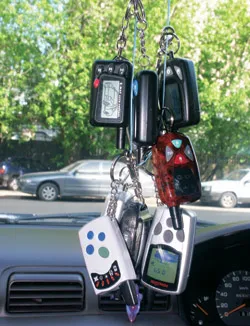 Автосигналізації з двостороннім зв'язком (стекол) Автосигналізації з двостороннім зв'язком