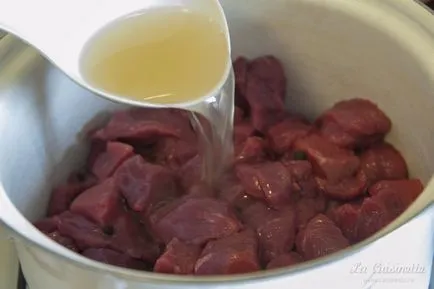 Бланкет з телятини (blanquette de veau) за старовинним рецептом, la cuisinette (veau) Бланкет з телятини (blanquette de veau) за старовинним рецептом, la cuisinette