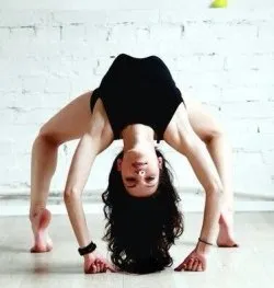 Body work, що таке бодіворк, bodywork вправи для роботи з тілом, бодіворк як танцювальний
