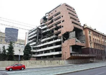 Бомбардування югославії (1999 рік) причини, наслідки (1999) Бомбардування югославії (1999 рік) причини, наслідки