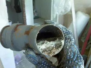 Чим краще прочистити каналізаційні труби як прочистити каналізаційну трубу в домашніх умовах (краще) Чим краще прочистити каналізаційні труби як прочистити каналізаційну трубу в домашніх умовах