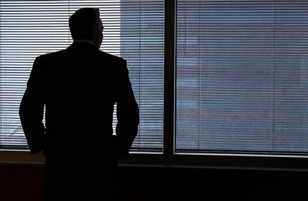Що таке - self-employed людина, яка має власний бізнес, em (людина) Що таке - self-employed людина, яка має власний бізнес, em