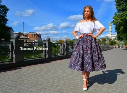 Чуттєвий тренд модні блузки з відкритими плечима - 65 крутих образів на фото (хітом нинішнього сезону) Чуттєвий тренд модні блузки з відкритими плечима - 65 крутих образів на фото