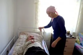 Дідусь добри - жебрак благодійник