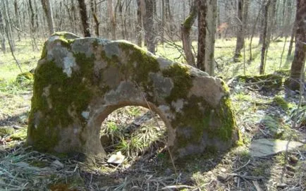 Дольмени Житомирського краю (мегаліти) Дольмени Житомирського краю