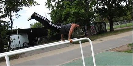 Горизонт на брусах, wolf workout