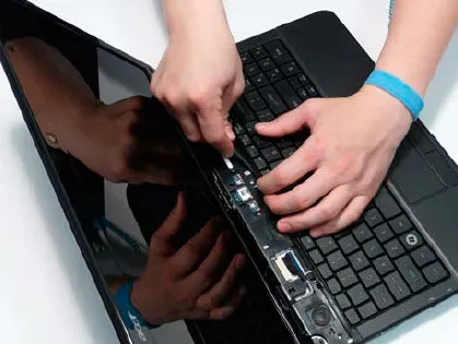 Інструкція з розбирання acer emachines e430, e627, e630