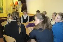 З чого ж, з чого ж, з чого зроблені наші дівчата ... (наші) З чого ж, з чого ж, з чого зроблені наші дівчата ...