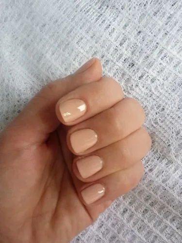 Irisk professional - лак для нігтів на основі гелю nail polish eternail 15 мл №4 (лак для нігтів на основі гелю) Irisk professional - лак для нігтів на основі гелю nail polish eternail 15 мл №4