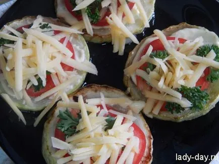 Кабачки з помідорами і сиром, прості рецепти з фото (помідорами) Кабачки з помідорами і сиром, прості рецепти з фото