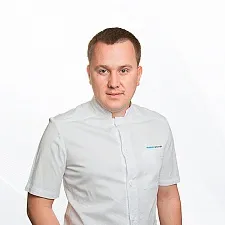 Який лікар ставить імпланти зубів (зубів) Який лікар ставить імпланти зубів
