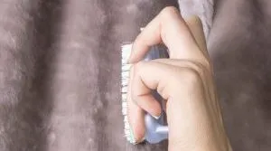 Як почистити норкову шубу в домашніх умовах народні методи чистки хутра від жиру і блювоти (домашніх) Як почистити норкову шубу в домашніх умовах народні методи чистки хутра від жиру і блювоти