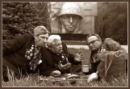 Як розворушити бабусь вибрані роботи зірки радянської фотографії Смелаа ролів (фотографи) Як розворушити бабусь вибрані роботи зірки радянської фотографії Смелаа ролів