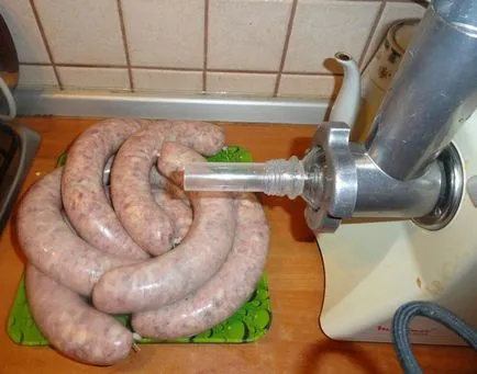 Як зробити насадку для ковбаси своїми руками