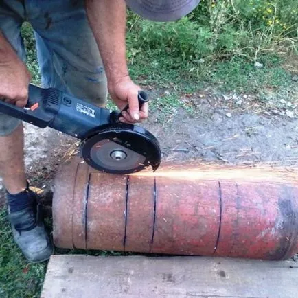 Як зробити піч буржуйку з газового балона своїми руками фото і креслення, відео і секрети (своїми) Як зробити піч буржуйку з газового балона своїми руками фото і креслення, відео та секрети