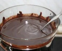 Як зварити шоколад з какао рецепти кулінарії (Змішуємо какао порошок) Як зварити шоколад з какао рецепти кулінарії