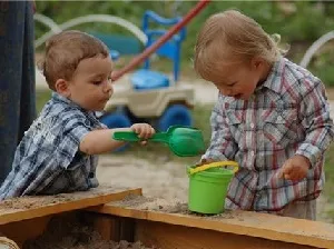 Як заспокоїти дитину 2 років під час істерики