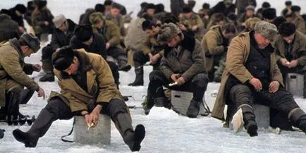 Як вибрати місце на зимовій риболовлі, рибалка рибалку бачить здалеку (пошук риби взимку) Як вибрати місце на зимовій риболовлі, рибалка рибалку бачить здалеку