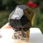 Камінь альмандин, його магічні властивості, лікувальні, фото (лікувальні) Камінь альмандин, його магічні властивості, лікувальні, фото