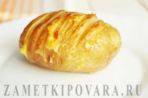 Картопля-гармошка з сиром і вершковим маслом, прості кулінарні рецепти з фотографіями (рецепти) Картопля-гармошка з сиром і вершковим маслом, прості кулінарні рецепти з фотографіями
