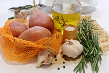 Картопля, запечена з розмарином 1 (гарніри) Картопля, запечена з розмарином 1