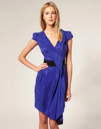 Karen millen - бренд одягу великих розмірів (англія)