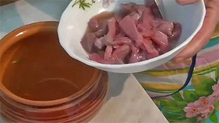 Картопля в горщиках з м'ясом в духовці (горщиках) Картопля в горщиках з м'ясом в духовці