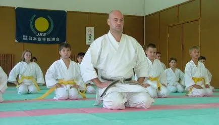 Карате кіокушинкай - чому варто займатися карате (займатися) Карате кіокушинкай - чому варто займатися карате