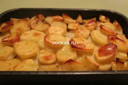 Картопля, запечена з грибами і овочами в духовці - рецепт з фото (духовці) Картопля, запечена з грибами і овочами в духовці - рецепт з фото