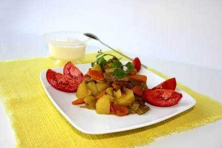 Картопля з грибами і овочами - покроковий рецепт (картопля) Картопля з грибами і овочами - покроковий рецепт