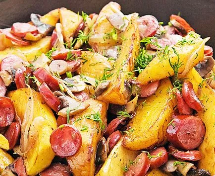 Картопля з мисливськими ковбасками, батонів немає (картопля) Картопля з мисливськими ковбасками, батонів немає