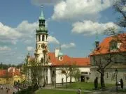 Коли правильно йти до церкви на Великдень