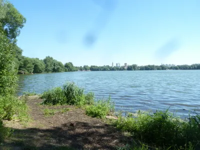 Косинський озера, біле озеро, чорне озеро, святе озеро, косинский парк, салтиковський лісопарк, (біле) Косинський озера, біле озеро, чорне озеро, святе озеро, косинский парк, салтиковський лісопарк,