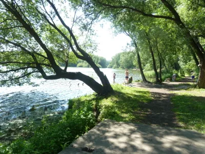 Косинський озера, біле озеро, чорне озеро, святе озеро, косинский парк, салтиковський лісопарк, (біле) Косинський озера, біле озеро, чорне озеро, святе озеро, косинский парк, салтиковський лісопарк,