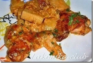 Курячі крильця в духовці з картоплею в рукаві (рукаві) Курячі крильця в духовці з картоплею в рукаві