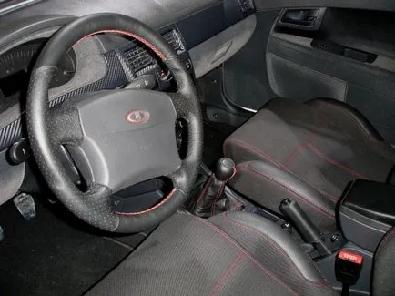Lada priora sport - седан, заряджений заводським тюнінгом (колеса) Lada priora sport - седан, заряджений заводським тюнінгом