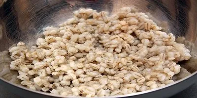 Плов з куркою з перловки рецепт з фото