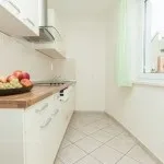 Дизайн і планування вузької кухні фото в інтер'єрі, меблі, проекти (фото) Дизайн і планування вузької кухні фото в інтер'єрі, меблі, проекти