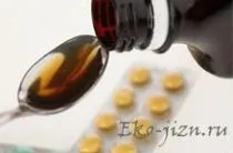 Масло лілії і інші лікувальні засоби на основі білої садової лілії