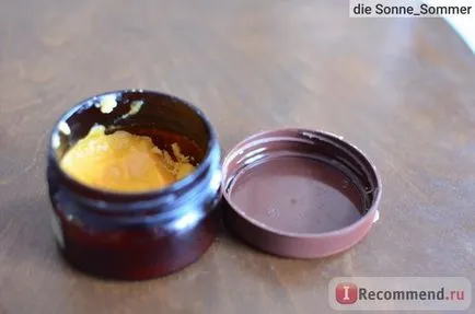 Масло для особи медікомед яєчне (масло) Масло для особи медікомед яєчне