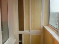 Меблі для балкону і лоджії своїми руками, 17 фото прикладів вбудованих і компактних шаф для (своїми) Меблі для балкону і лоджії своїми руками, 17 фото прикладів вбудованих і компактних шаф для
