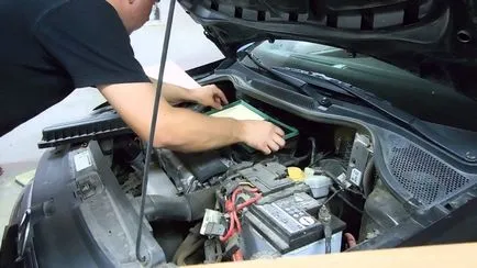 Міняємо повітряний фільтр volkswagen polo sedan покрокова інструкція та фото (volkswagen) Міняємо повітряний фільтр volkswagen polo sedan покрокова інструкція та фото