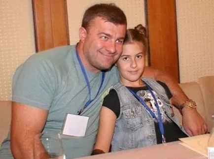 Михайло Пореченков біографія актора, фото, його дружина і діти (дружина) Михайло Пореченков біографія актора, фото, його дружина і діти