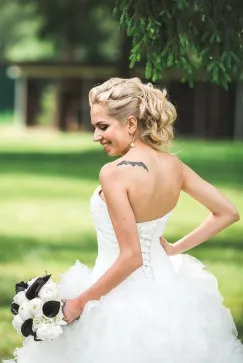 Справжній рок-н-рол весілля степана і Світлани - the bride () Справжній рок-н-рол весілля степана і Світлани - the bride
