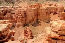 Пам'ятки Алматинської області, казахстан з фото, на карті (казахстан) Пам'ятки Алматинської області, казахстан з фото, на карті
