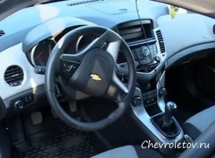 Дуель vw polo sedan vs chevrolet cruze - все про шевроле, chevrolet, фото, відео, ремонт, відгуки (старт) Дуель vw polo sedan vs chevrolet cruze - все про шевроле, chevrolet, фото, відео, ремонт, відгуки
